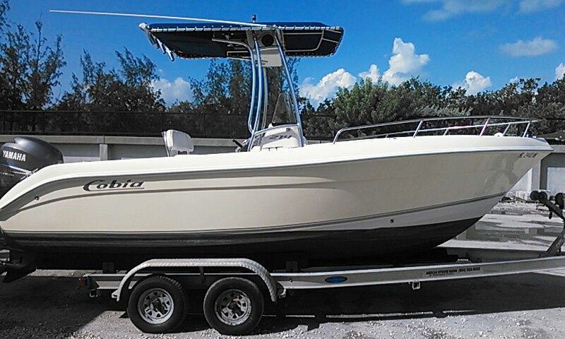 22ft Cobia Center Console Rental Boat