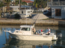27ft 6in Parker 2520 XL Rental Boat